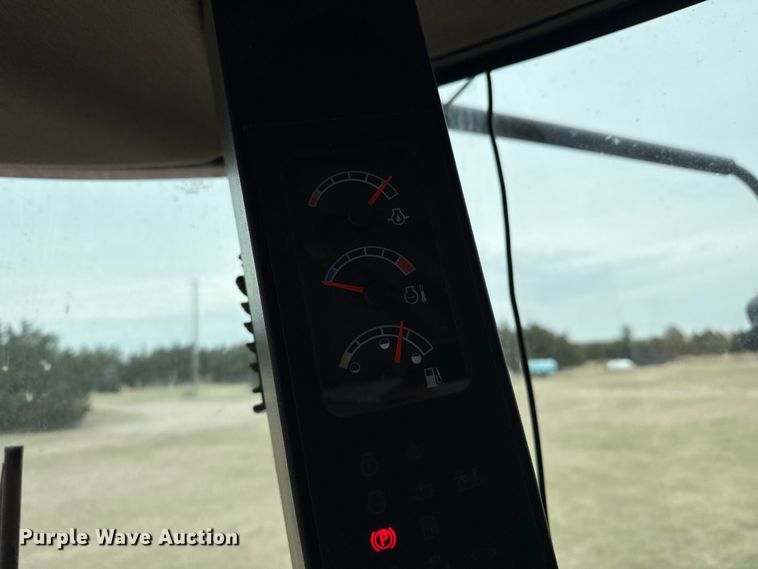 image for item DZ5377 Case IH 7088 Axial-Flow combine