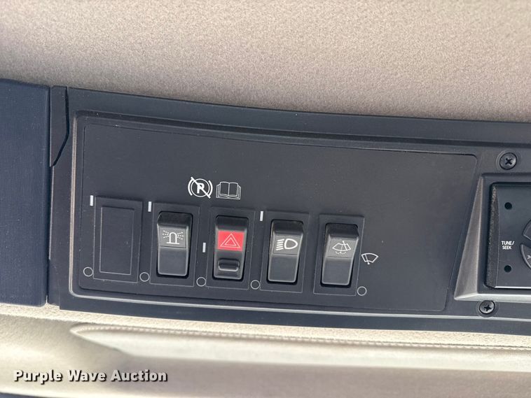 image for item DZ5377 Case IH 7088 Axial-Flow combine