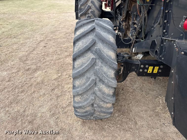 image for item DZ5377 Case IH 7088 Axial-Flow combine