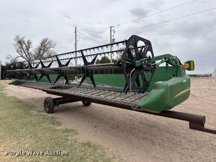 image for item DZ5378 John Deere 930D draper head