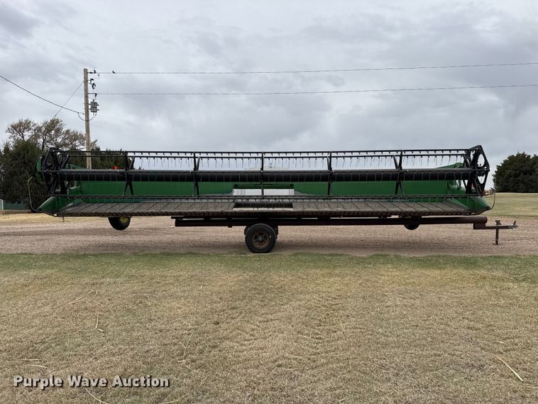 image for item DZ5378 John Deere 930D draper head