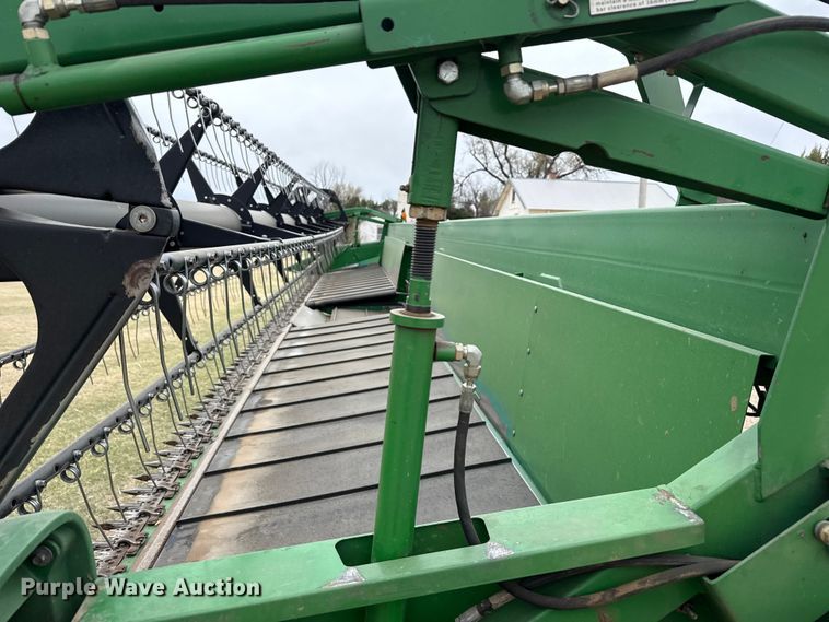 image for item DZ5378 John Deere 930D draper head