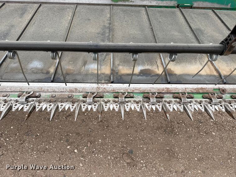 image for item DZ5378 John Deere 930D draper head