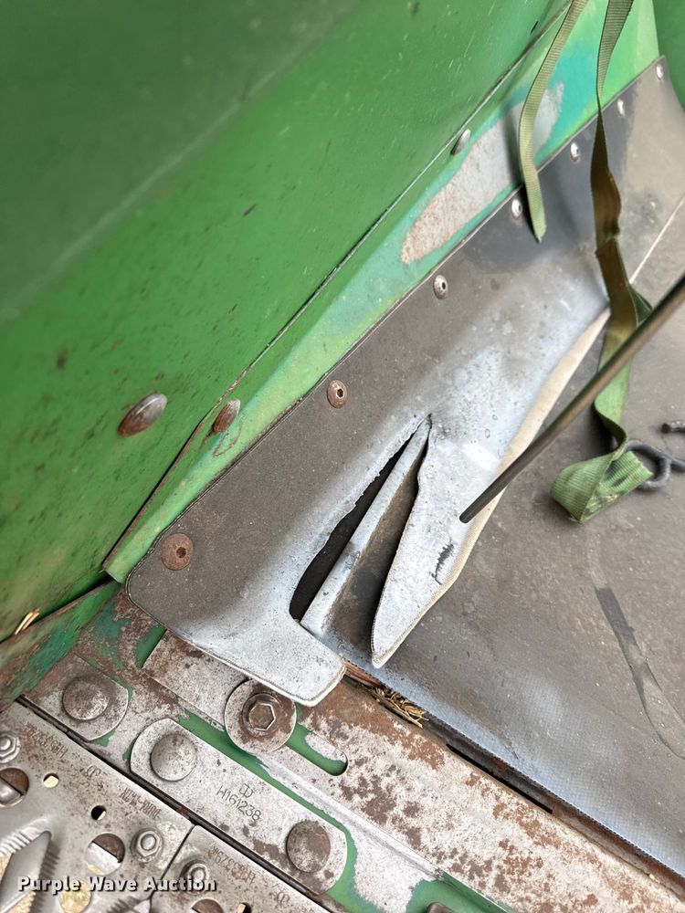 image for item DZ5378 John Deere 930D draper head