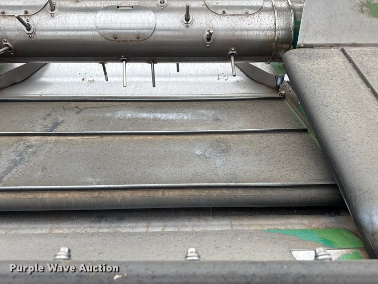 image for item DZ5378 John Deere 930D draper head