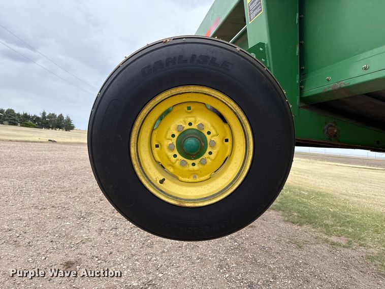 image for item DZ5378 John Deere 930D draper head