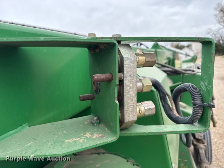 image for item DZ5378 John Deere 930D draper head