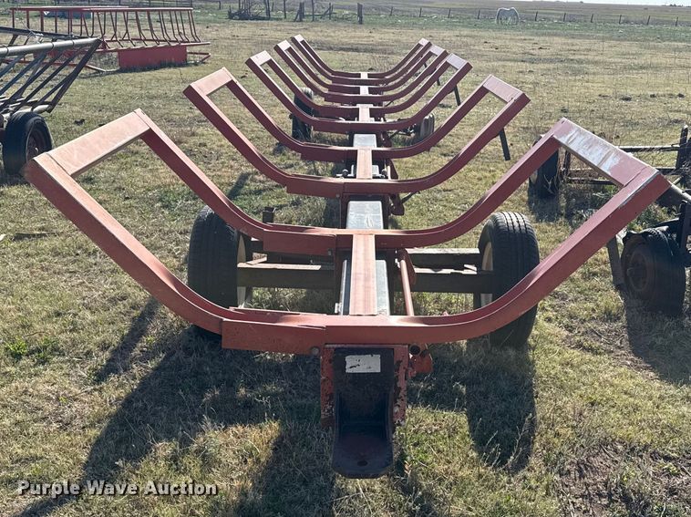 image for item DZ5427 Round bale trailer
