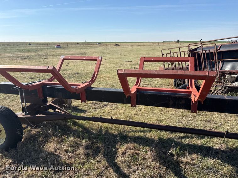 image for item DZ5427 Round bale trailer