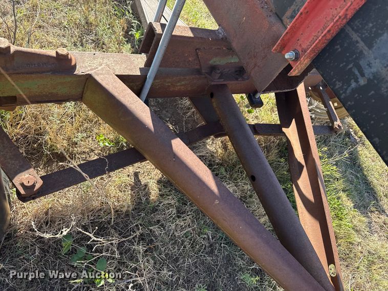 image for item DZ5427 Round bale trailer
