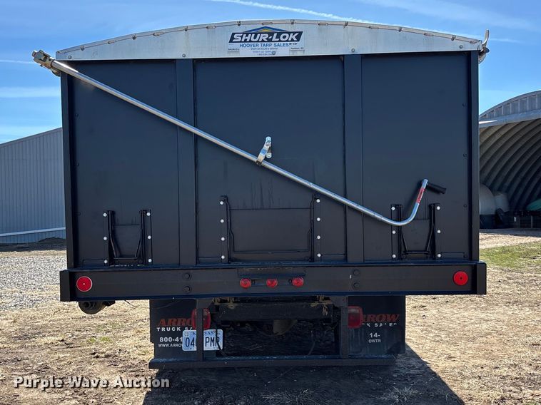 image for item EA4568 2004 Chevrolet C8500 grain truck