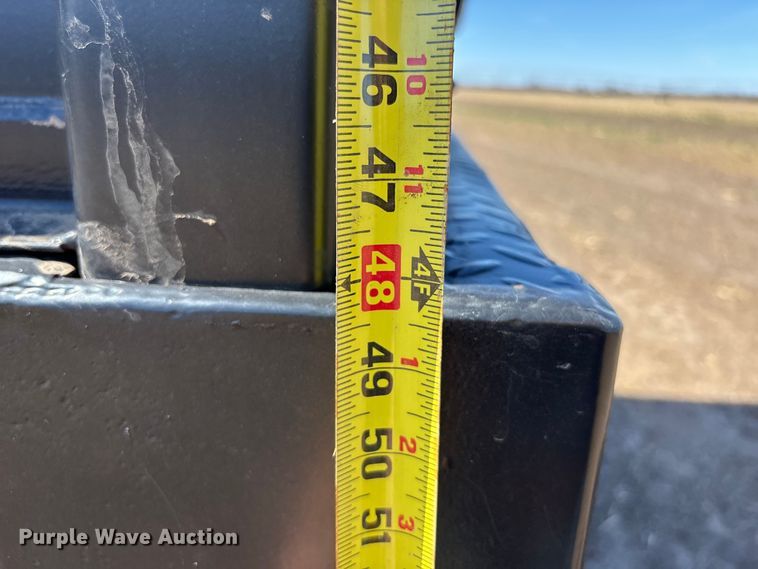 image for item EA4568 2004 Chevrolet C8500 grain truck