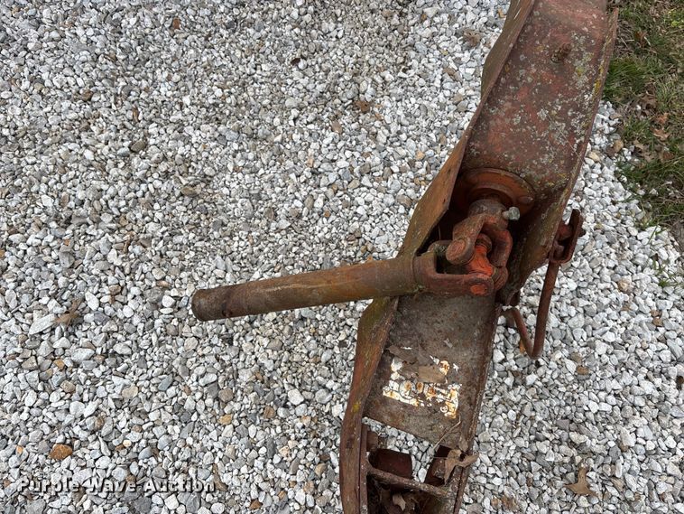 image for item EA4570 New Holland 460 swather / windrower