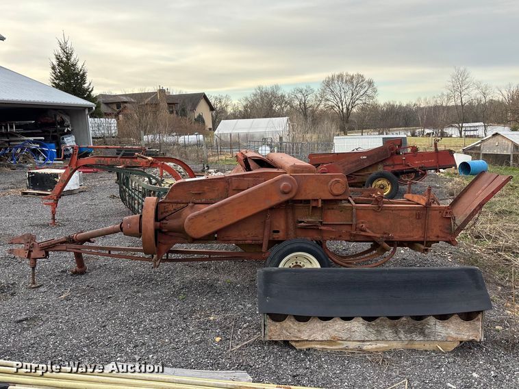 image for item EA4573 Hay equipment