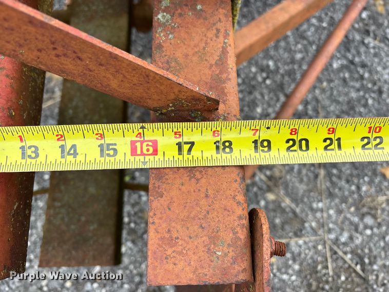 image for item EA4573 Hay equipment