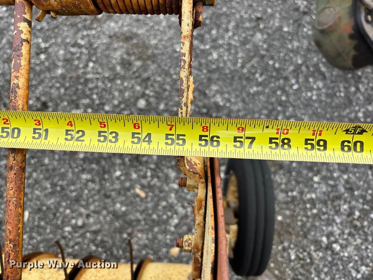 image for item EA4573 Hay equipment