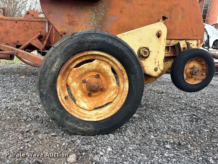 image for item EA4573 Hay equipment