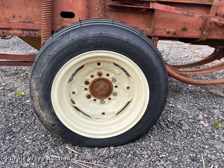 image for item EA4573 Hay equipment