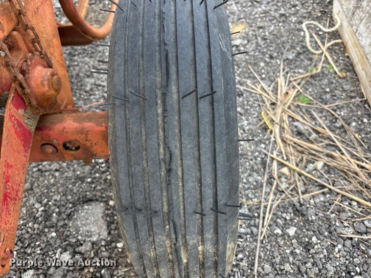 image for item EA4573 Hay equipment