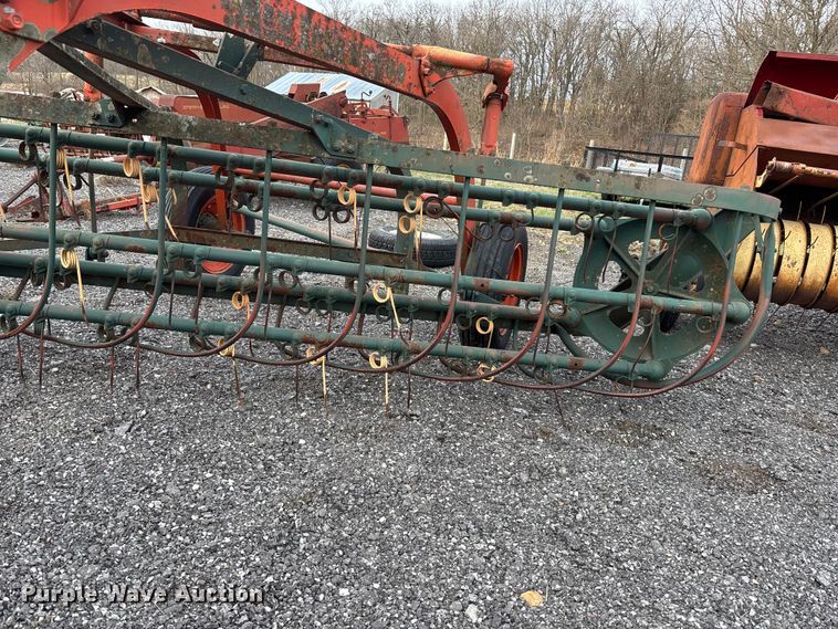 image for item EA4573 Hay equipment