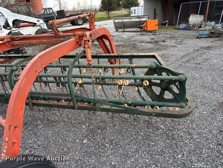 image for item EA4573 Hay equipment