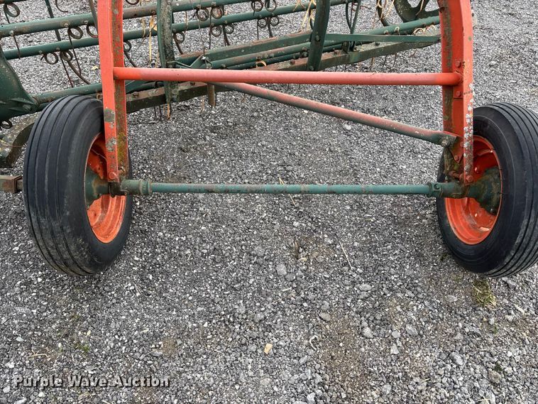 image for item EA4573 Hay equipment