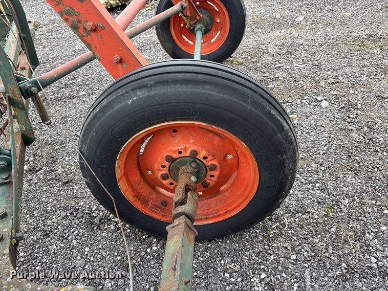 image for item EA4573 Hay equipment