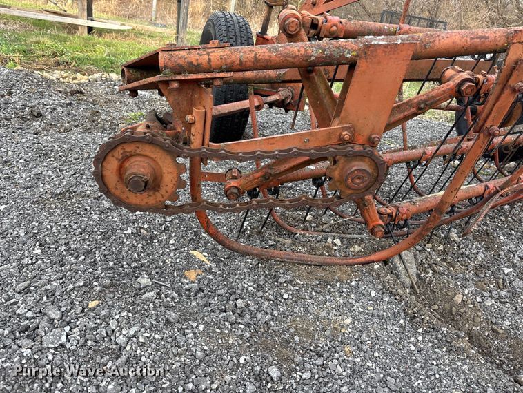 image for item EA4574 Hay equipment