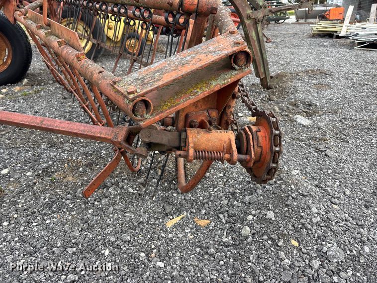 image for item EA4574 Hay equipment