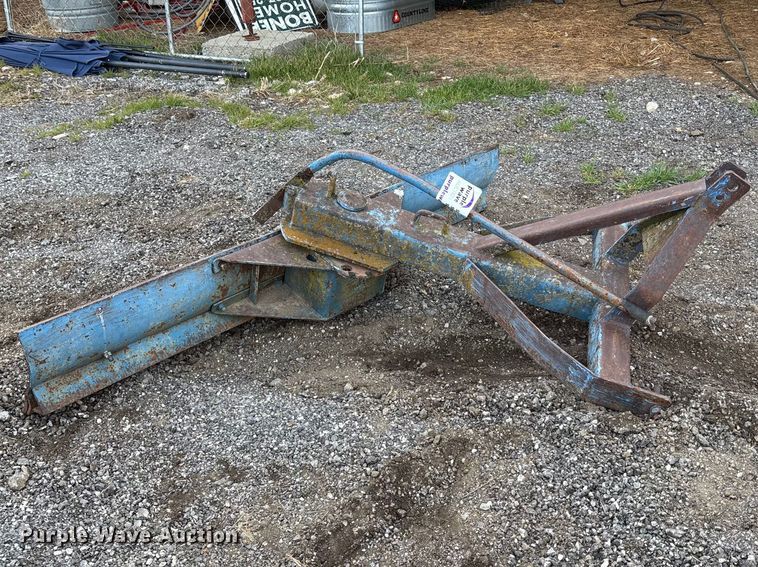 image for item EA4577 Three point blade