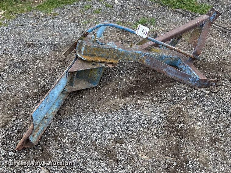 image for item EA4577 Three point blade