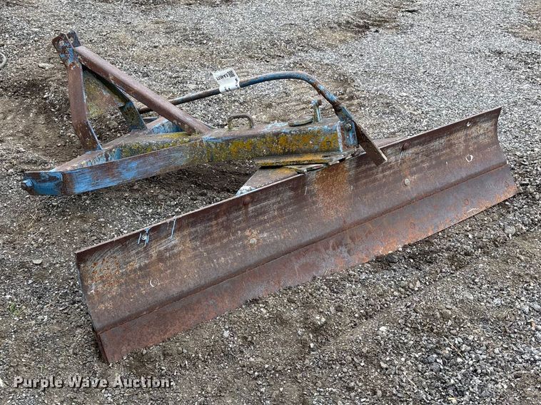 image for item EA4577 Three point blade