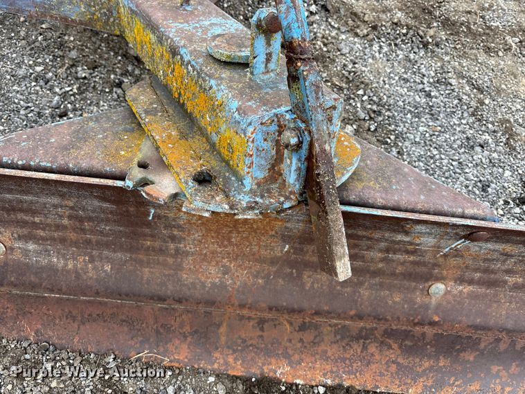 image for item EA4577 Three point blade