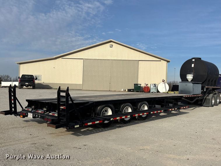 image for item EA4579 2013 B-B drop deck equipment trailer