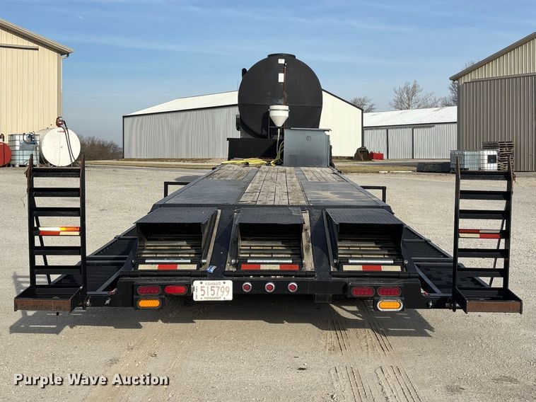 image for item EA4579 2013 B-B drop deck equipment trailer