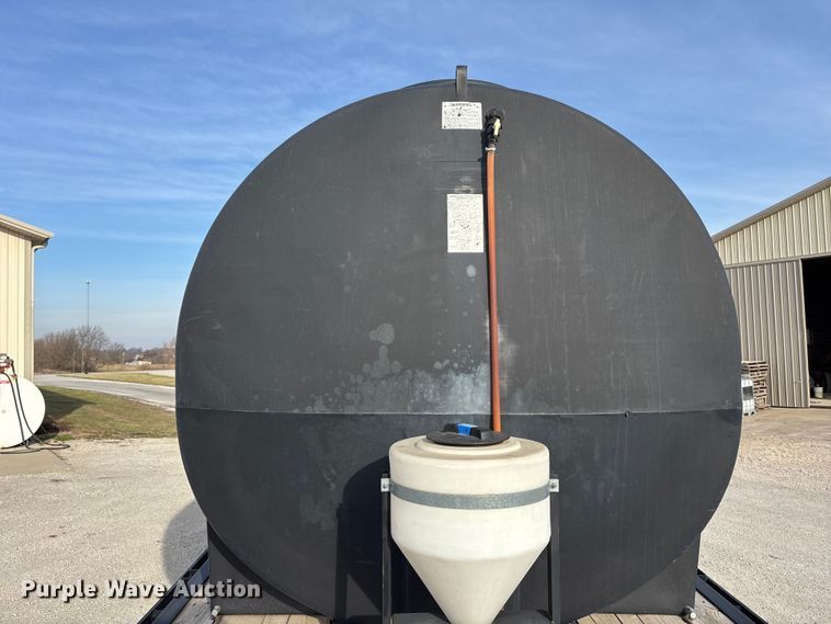 image for item EA4579 2013 B-B drop deck equipment trailer