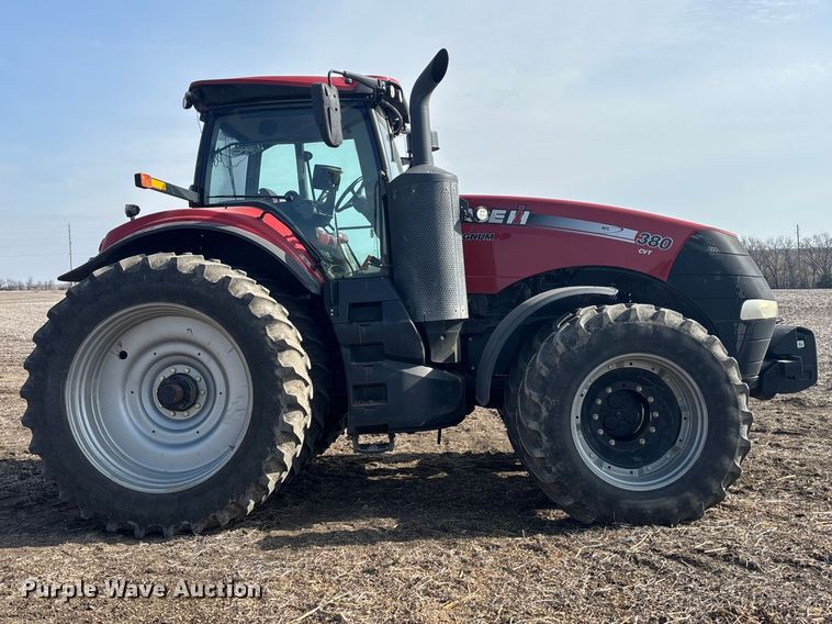 image for item EA4583 2019 Case 380 CVT Magnum MFWD tractor
