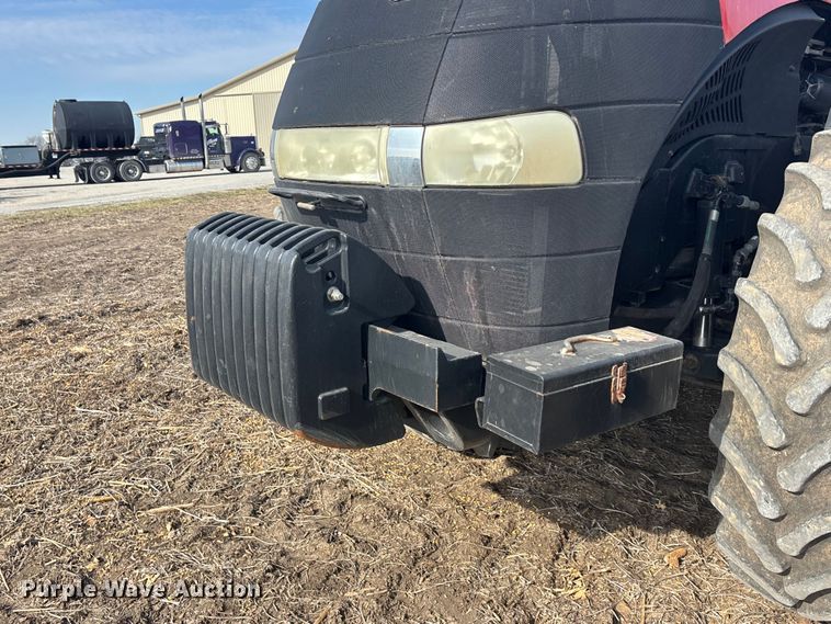 image for item EA4583 2019 Case 380 CVT Magnum MFWD tractor