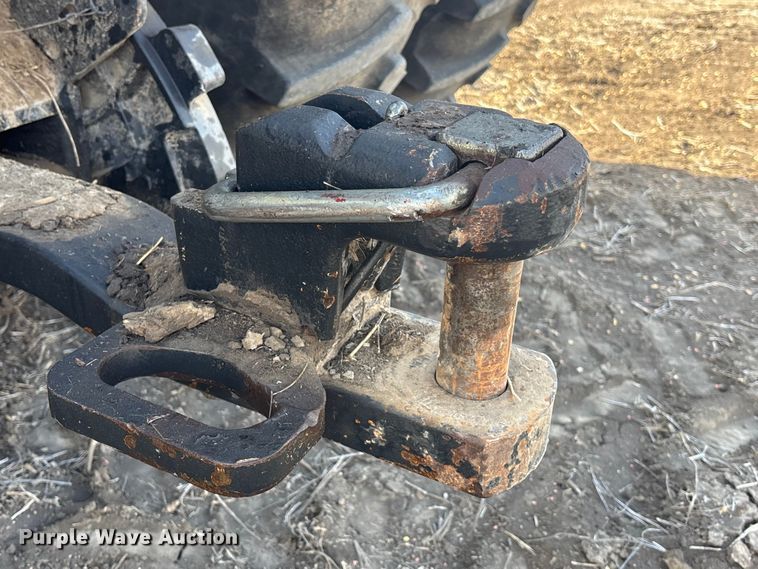 image for item EA4583 2019 Case 380 CVT Magnum MFWD tractor