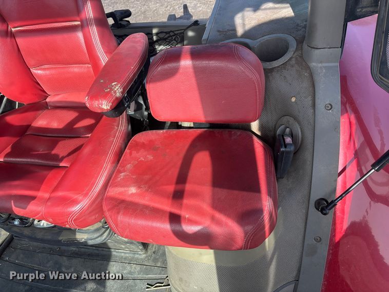 image for item EA4583 2019 Case 380 CVT Magnum MFWD tractor