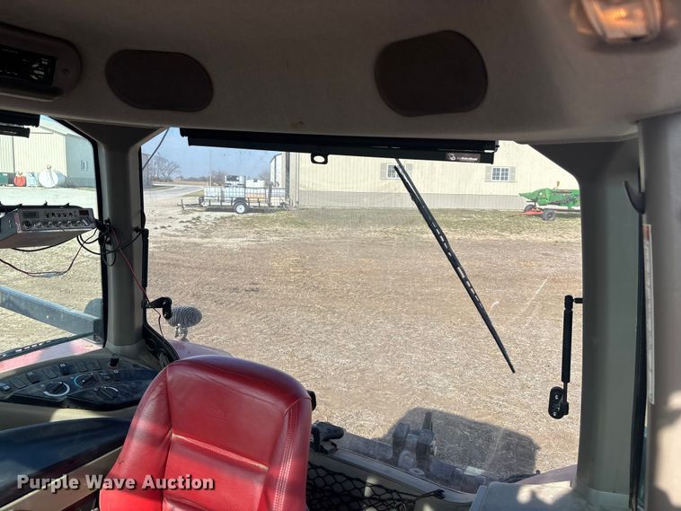 image for item EA4583 2019 Case 380 CVT Magnum MFWD tractor