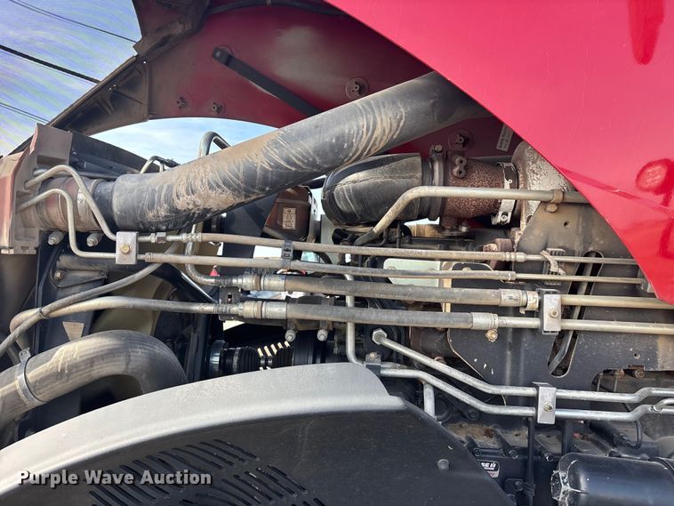 image for item EA4583 2019 Case 380 CVT Magnum MFWD tractor