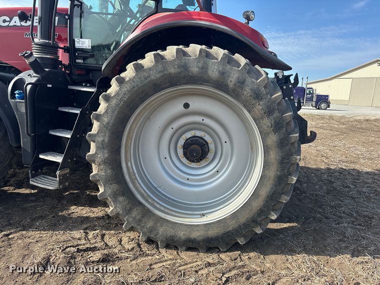 image for item EA4583 2019 Case 380 CVT Magnum MFWD tractor