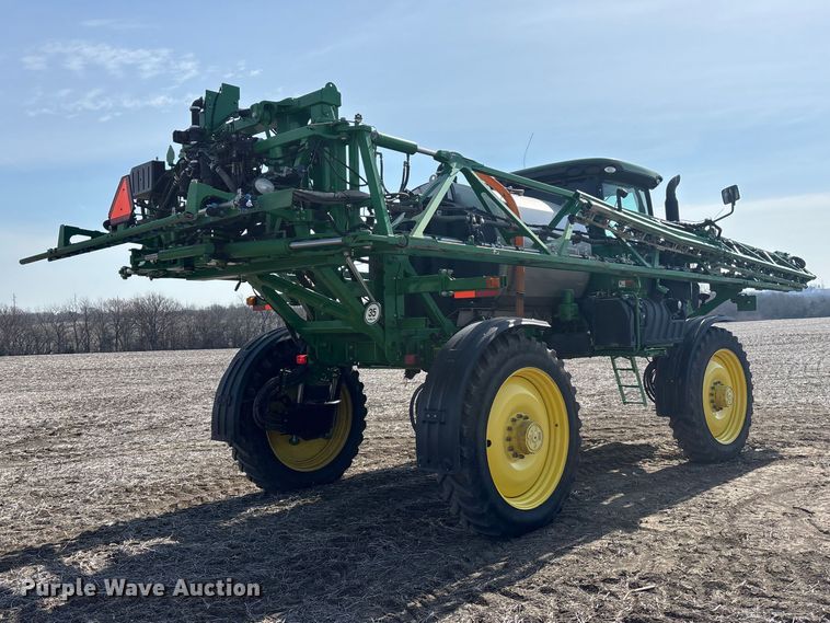 image for item EA4585 2013 John Deere R4038 sprayer