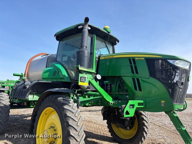 image for item EA4585 2013 John Deere R4038 sprayer