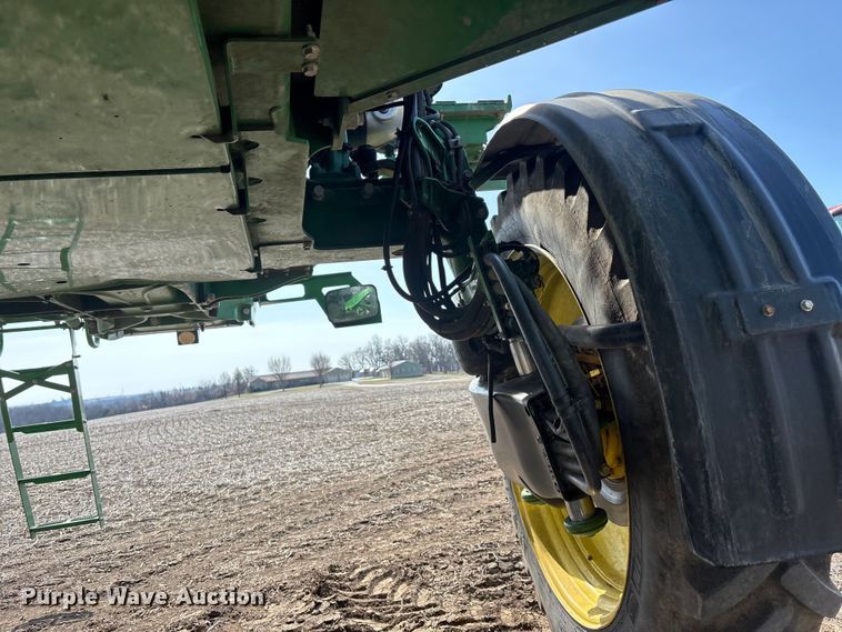 image for item EA4585 2013 John Deere R4038 sprayer