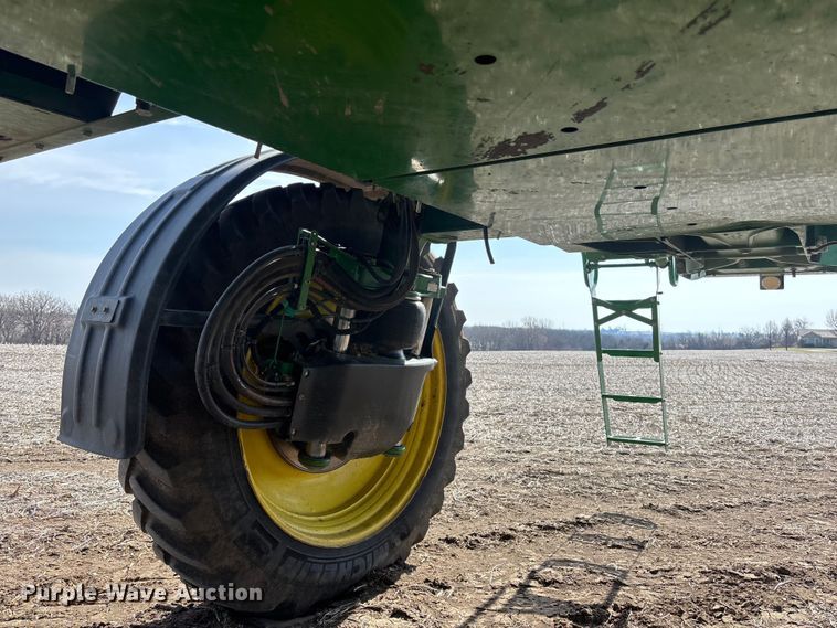 image for item EA4585 2013 John Deere R4038 sprayer