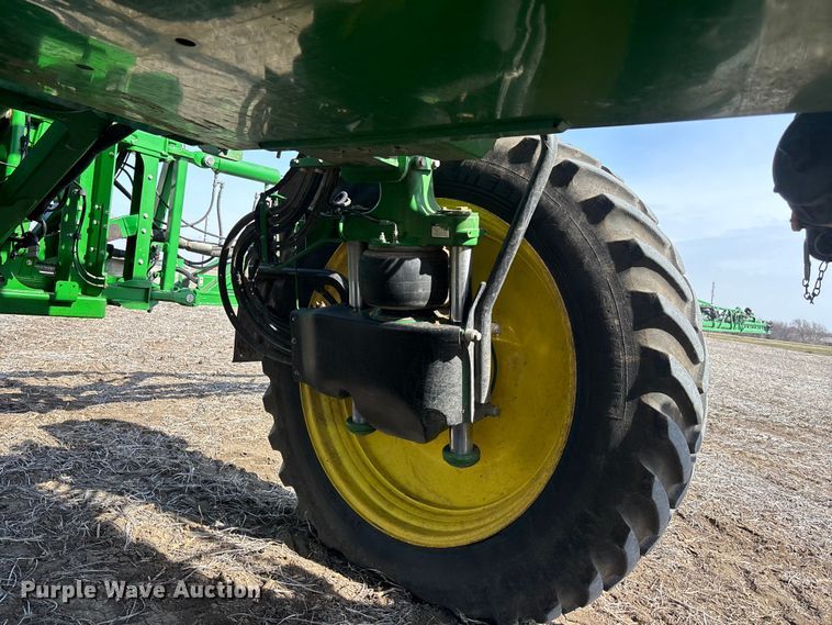 image for item EA4585 2013 John Deere R4038 sprayer