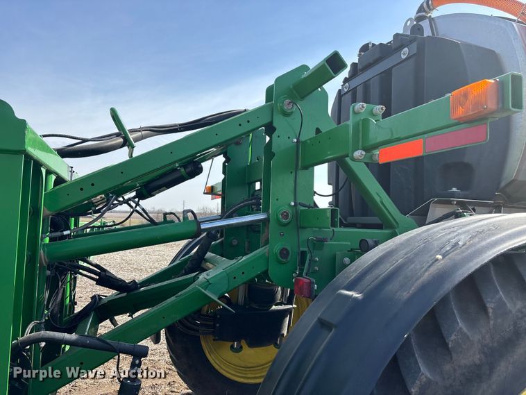image for item EA4585 2013 John Deere R4038 sprayer