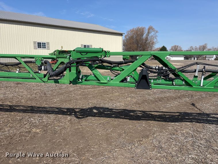 image for item EA4585 2013 John Deere R4038 sprayer